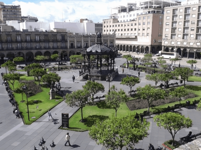 Guadalajara : Must-See Sites Walking Tour With A Guide - Frequently Asked Questions