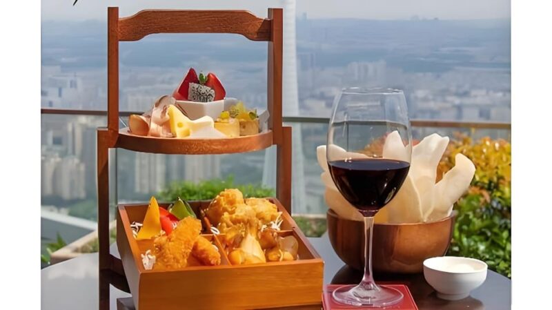 Guangzhou: 70 Floor Rooftop Openair Bar, Sunset & Light Show - Experience Highlights