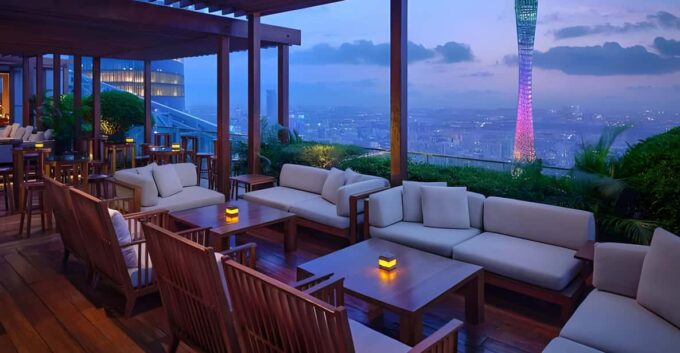 Guangzhou: 70 Floor Rooftop Openair Bar, Sunset & Light Show - Frequently Asked Questions