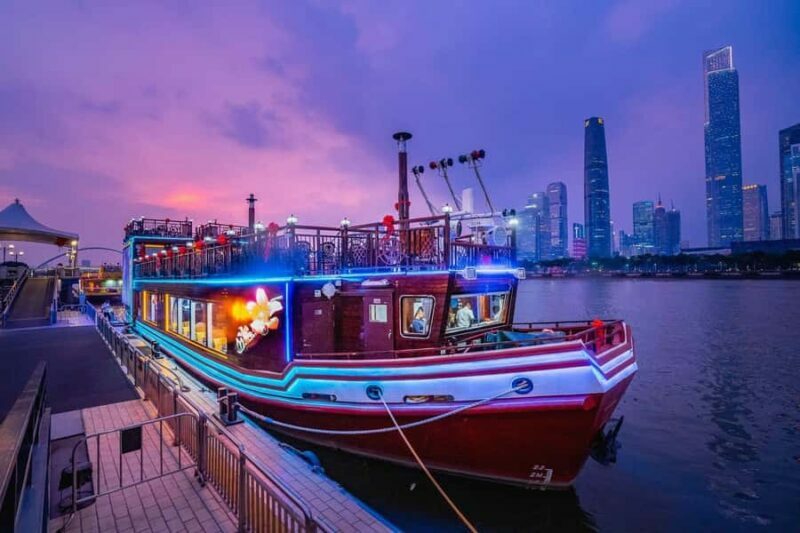 Guangzhou Cyber Night Tour: Landmark Citywalk+Driverless Bus - What Travelers Say