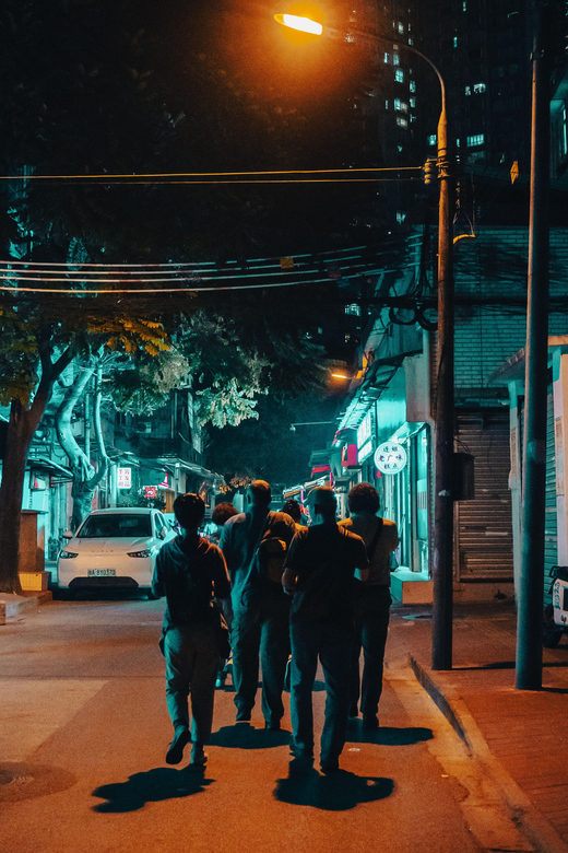 Guangzhou: Evening Food Tour Through Local Neighborhood - Booking and Cancellation Policy