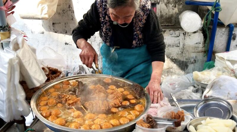 Guangzhou: Foodie Tour With a Guide - Booking Details