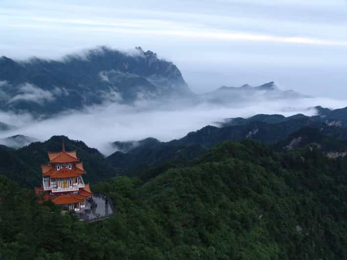 Guangzhou: Full-Day Guided City Tour With Baiyun Mountain - Key Points