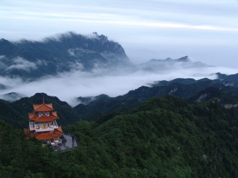 Guangzhou: Full-Day Guided City Tour With Baiyun Mountain - Transportation and Pickup