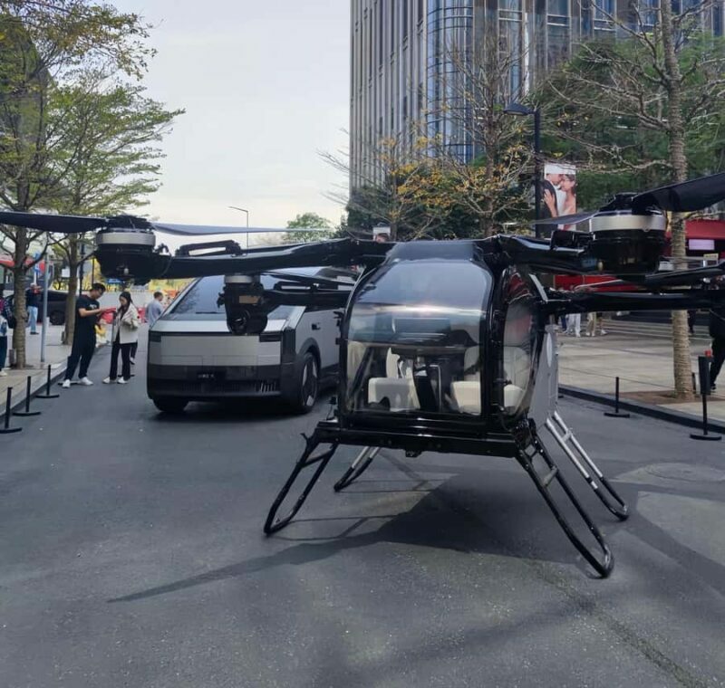 Guangzhou Future Tech Tour: Drone Delivery, Robotaxi & AI - Who Will Love This Experience?
