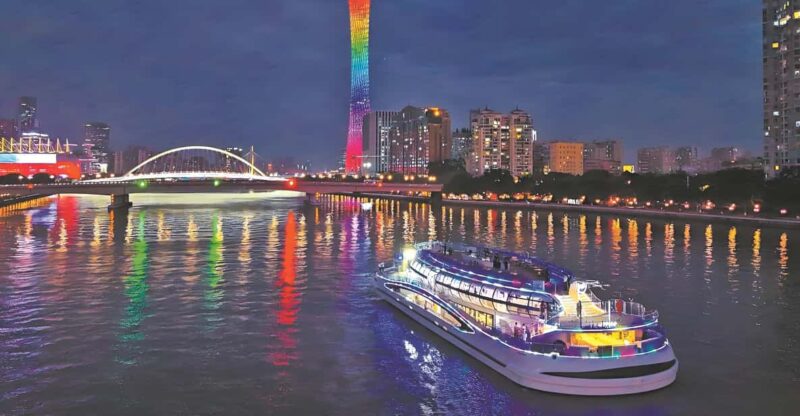 Guangzhou: Roundtrip Cruise Night View From Canton Tower - Key Points