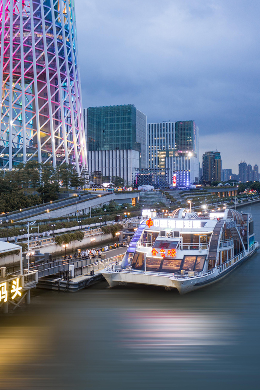 Guangzhou: Roundtrip Cruise Night View From Canton Tower - Customer Reviews and Feedback