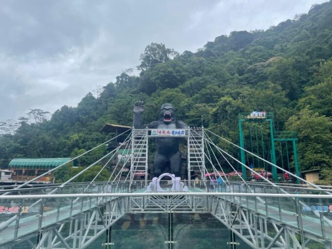 Guangzhou to Gulong Canyon and Cave Fairland PRI Day Tour - Gulong Canyon Activities