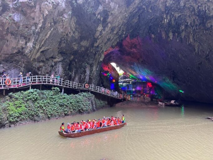 Guangzhou to Yingxi Corridor and Cave Fairland PRI Day Tour - Free Cancellation Policy
