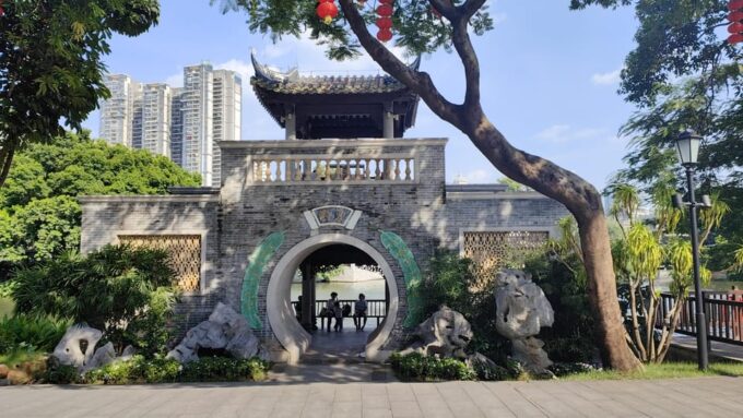 Guangzhou:Historical and Modern Sai Kwan Walking Tour - Notable Sites and Attractions