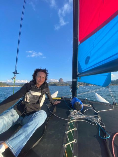 Guatape Antioquia: Discover Guatape Antioquia in a Sailboat - Pricing and Reservation