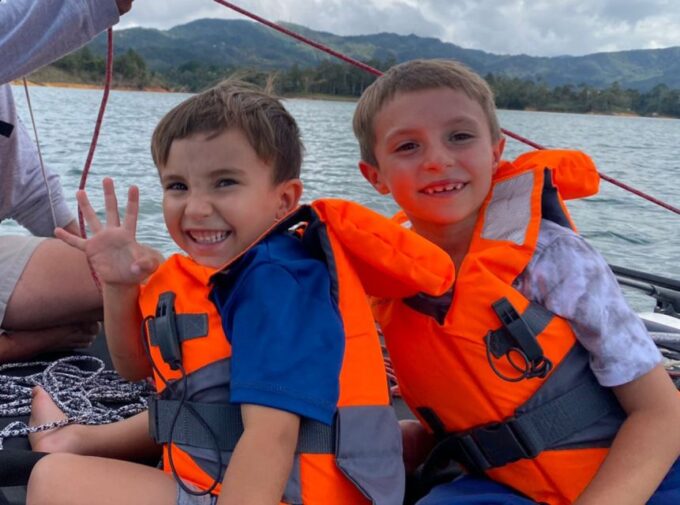 Guatape Antioquia: Discover Guatape Antioquia in a Sailboat - Catamaran Sailing Adventure