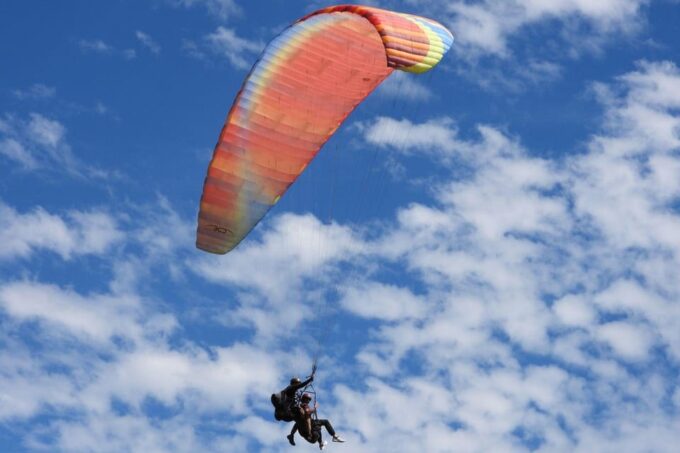 Guatape: PARAGLIDING and WAKEBOARDING Experience - What to Bring for the Adventure