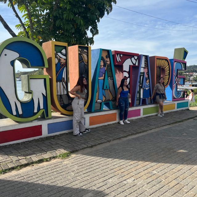 Guatapé & Peñol Rock Day Group Tour - Pickup Locations