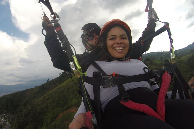 Guatape Private Adventure Tour With Paragliding - Included Experiences