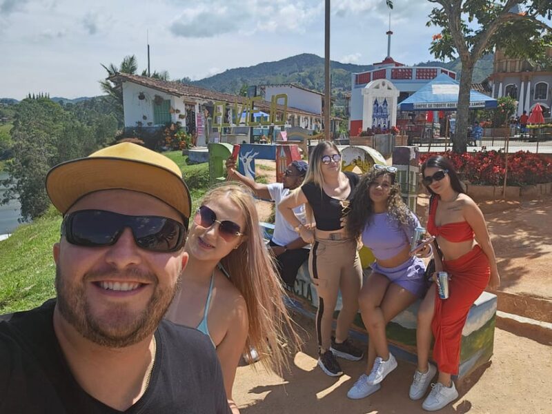 Guatapé, Stone of Peñol, Replica Peñol, New Peñol, Animals - Tour Features