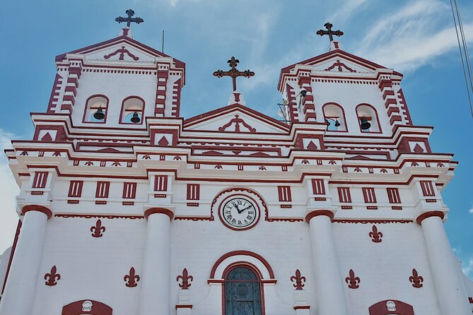 Guatapé Tour - Traditional Colombian Architecture