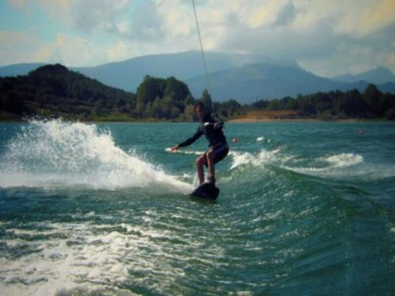 Guatapé Tour: Aquatic Extreme Day - Aquatic Sports - Itinerary and Activities