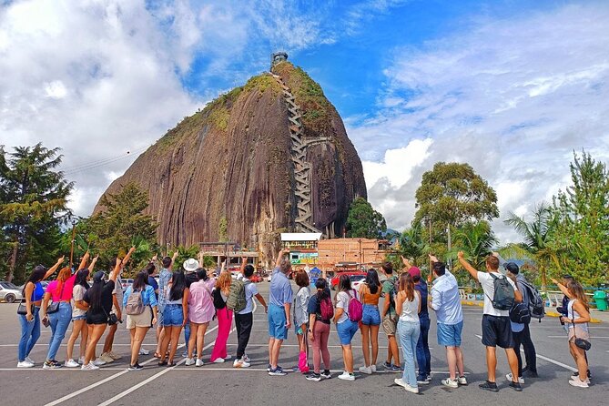 Guatapé Tour: Stone of Peñol With Boat Tour, Breakfast, Lunch - Inclusions and Exclusions