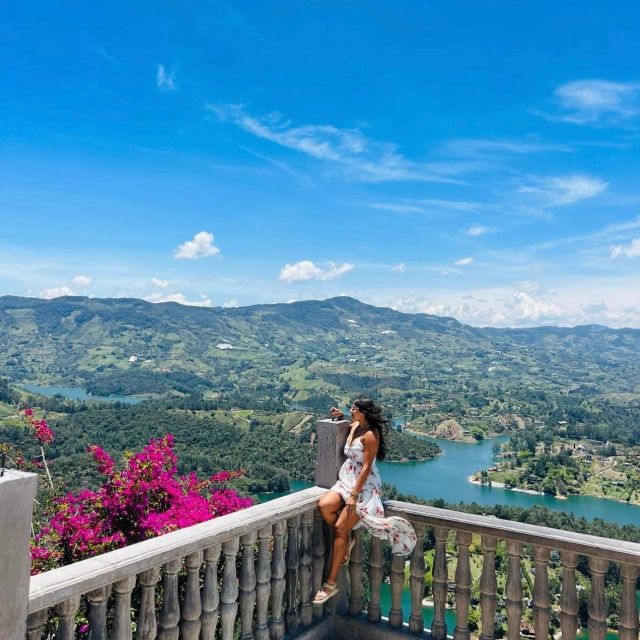 Guatape Town/Lake Tour and El Peñol Rock Hike - Logistics and Booking