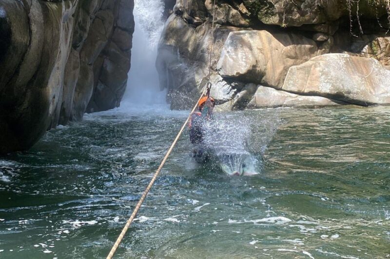 Guatape: WAKEBOARDING and Crystalline CANYONING Adventure - What to Bring