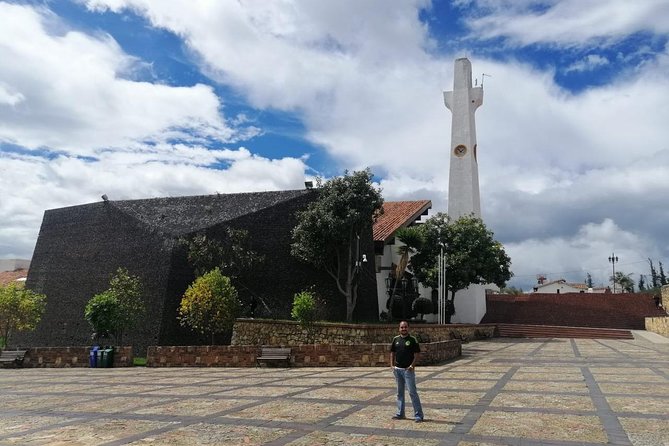 Guatavita and Salt Cathedral - Group Tour and Daily Departure - Traveler Recommendations and Tips
