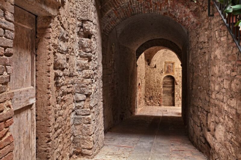 Gubbio: Private Walking Tour and Food Tasting - Highlights and Experiences