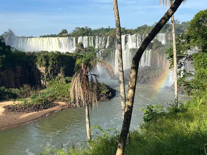 Guide and Transport in Iguaçu Falls - Services Included in the Tour