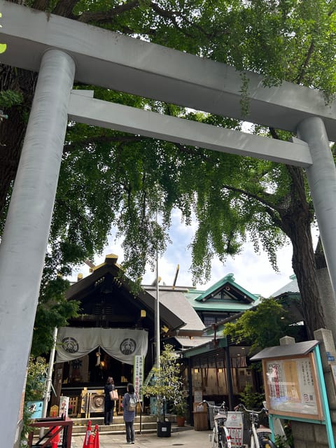 Guide Tour of Tsukiji Jogai Market With Chauffeur Service - Tsukiji Hongan-ji Tour