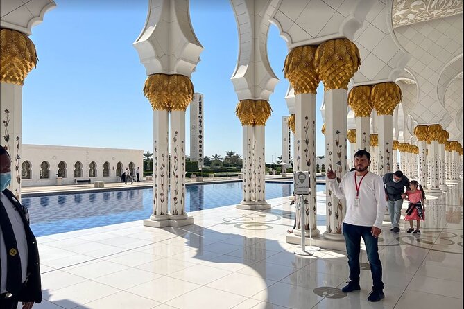 Guided Abu Dhabi City Tour From Dubai - Shopping and Architecture Highlights