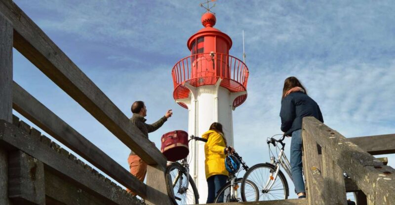 Guided Bicycle Tour of Deauville & Trouville in ENGLISH - Highlights of the Tour