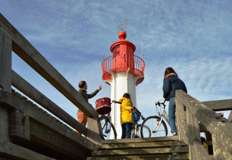 Guided Bicycle Tour of Deauville & Trouville in ENGLISH - Tour Inclusions