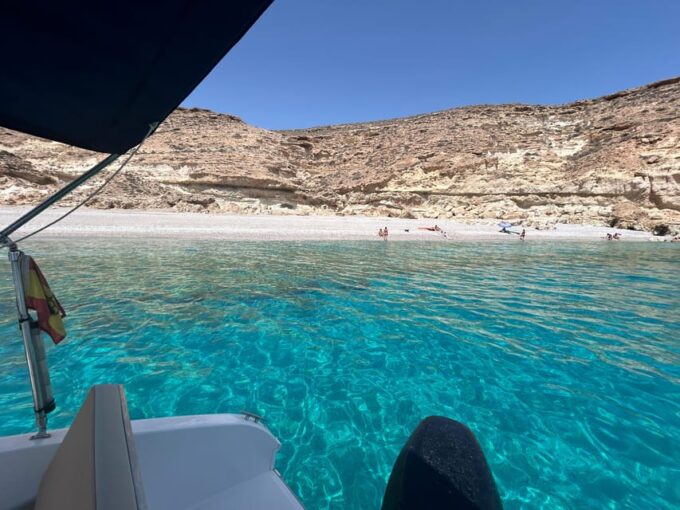 GUIDED BOAT TOUR 3H - Group Size and Languages