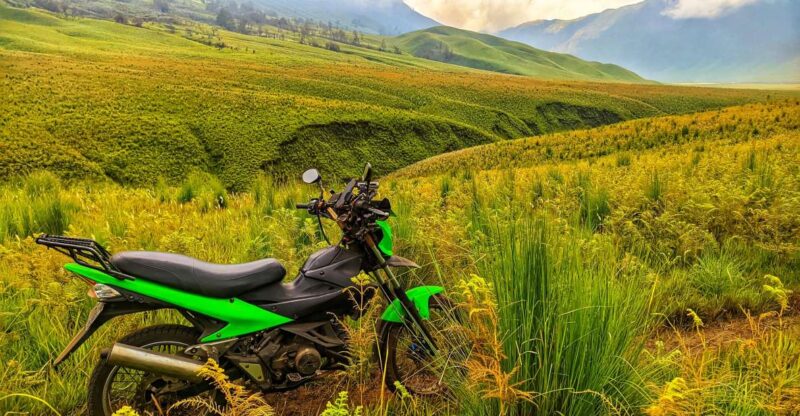 Guided Bromo Dirt Bike Tour From Malang or Surabaya - Experience and Highlights