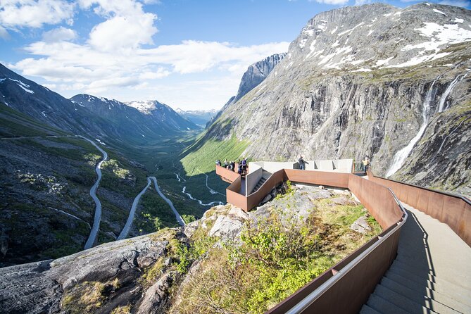 Guided Bus Tour to Trollstigen - Key Points