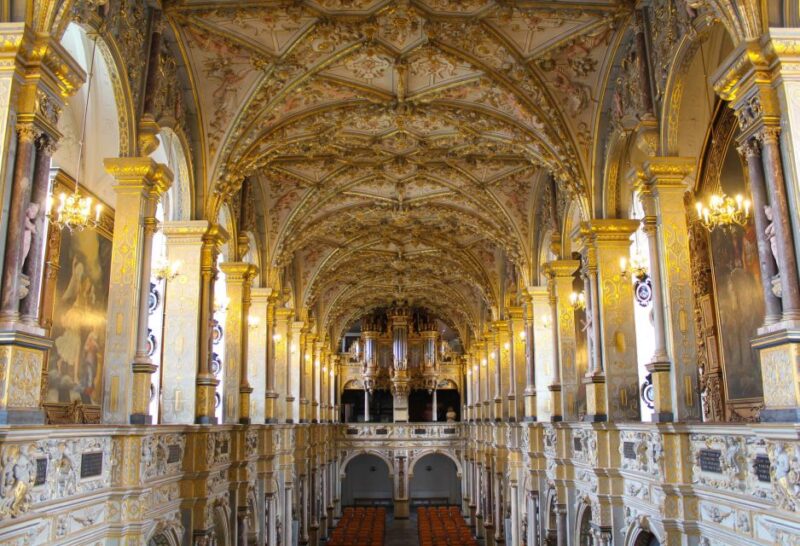 Guided Car Tour of Copenhagen City Center, Nyhavn, Palaces - Exclusive Transportation