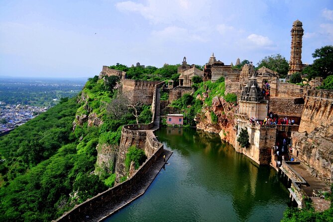 Guided Chittorgarh Fort From Udaipur With Drop At Jaipur - Duration and Conditions