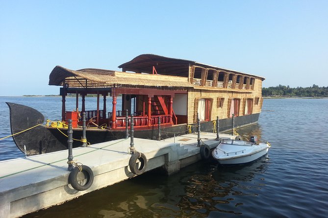 Guided City Tour in Pondicherry With Complimentary Refreshments - Personalized Tour Experience