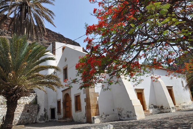 Guided City Tour Praia With Cidade Velha (World Heritage) - Booking and Cancellation