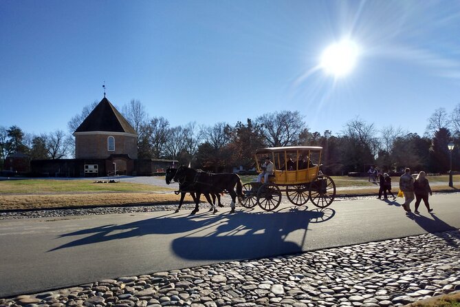 Guided Colonial Christmas Tour in Williamsburg - Transportation