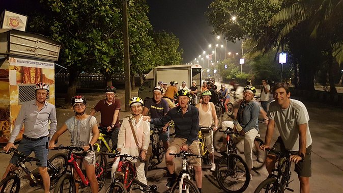 Guided Cycle Tour of Old Mumbai With Breakfast - Breakfast Highlights