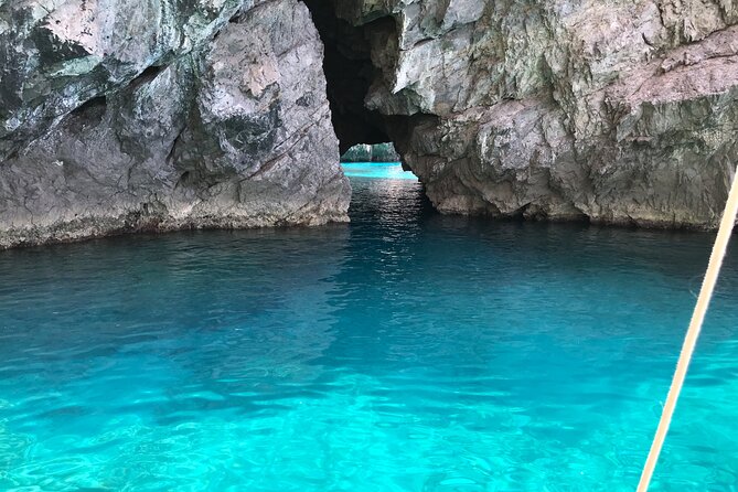 Guided Day by Boat to the Secrets of the Island of Capri - Meeting Point Details