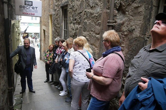 Guided Edinburgh Private Walking Tour - Private Guide Expertise