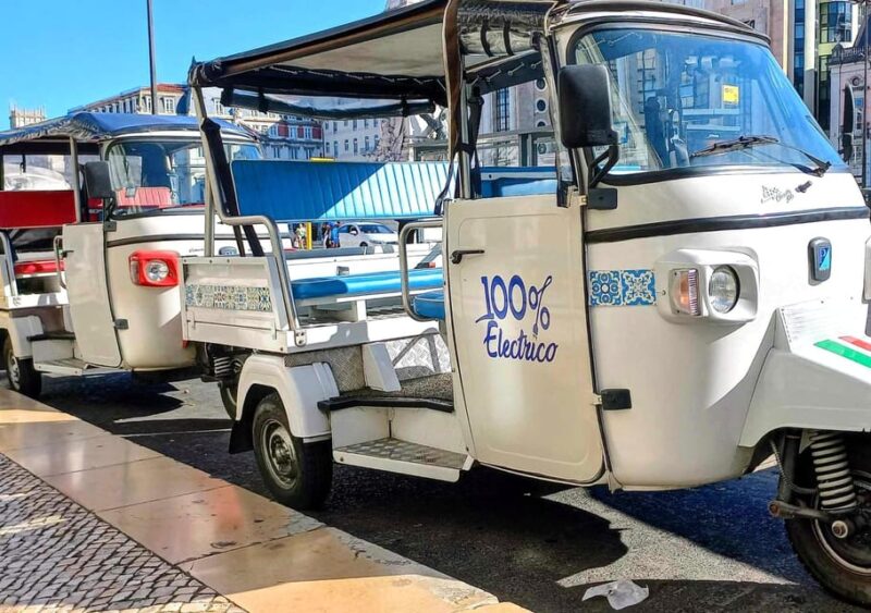 Guided Electric Piaggio Tuk-Tuk Tour of Historic Lisbon - Itinerary and Locations