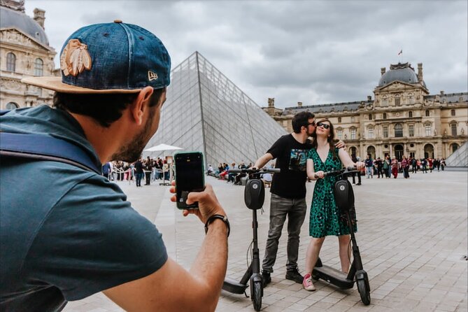 Guided Electric Scooter Tour of Paris - Group Size and Capacity