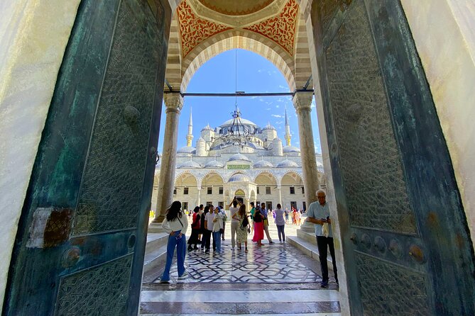 Guided Exclusive Half D.Tour: Blue Mosque, Hagia Sophia, Basilica - Maximum Participants