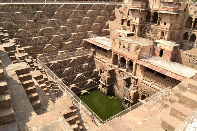 Guided Fatehpur Sikri & Abhaneri Tour From Agra To Jaipur By Car - Transportation and Itinerary