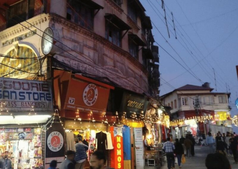 Guided Food Crawl Tour of Mussoorie With a Local - Must-try Specialties