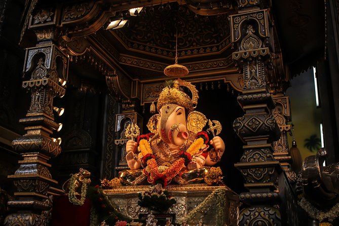 Guided Highlights of Pune Car Tour With a Local (4 Hrs Sightseeing in AC Car) - Guided Tour Experience