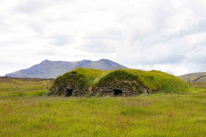 Guided Historical Turf Farm Tour at Keldur - Visitor Reviews